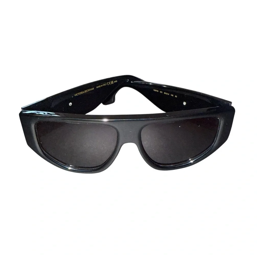 Victoria Beckham NWT Black Sunglasses - Picture 3 of 13